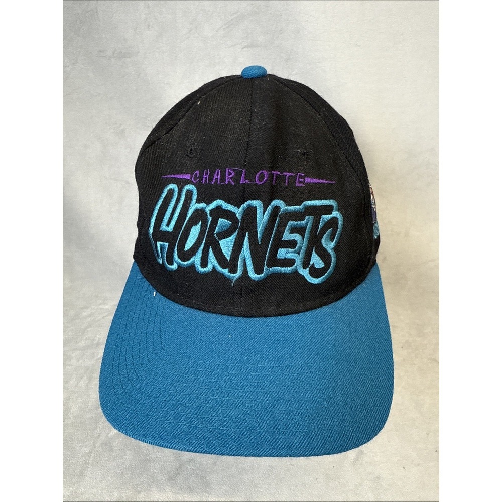 Vintage 90s Starter Charlotte Hornets 100% Wool The Natural Snapback Cap Hat NBA